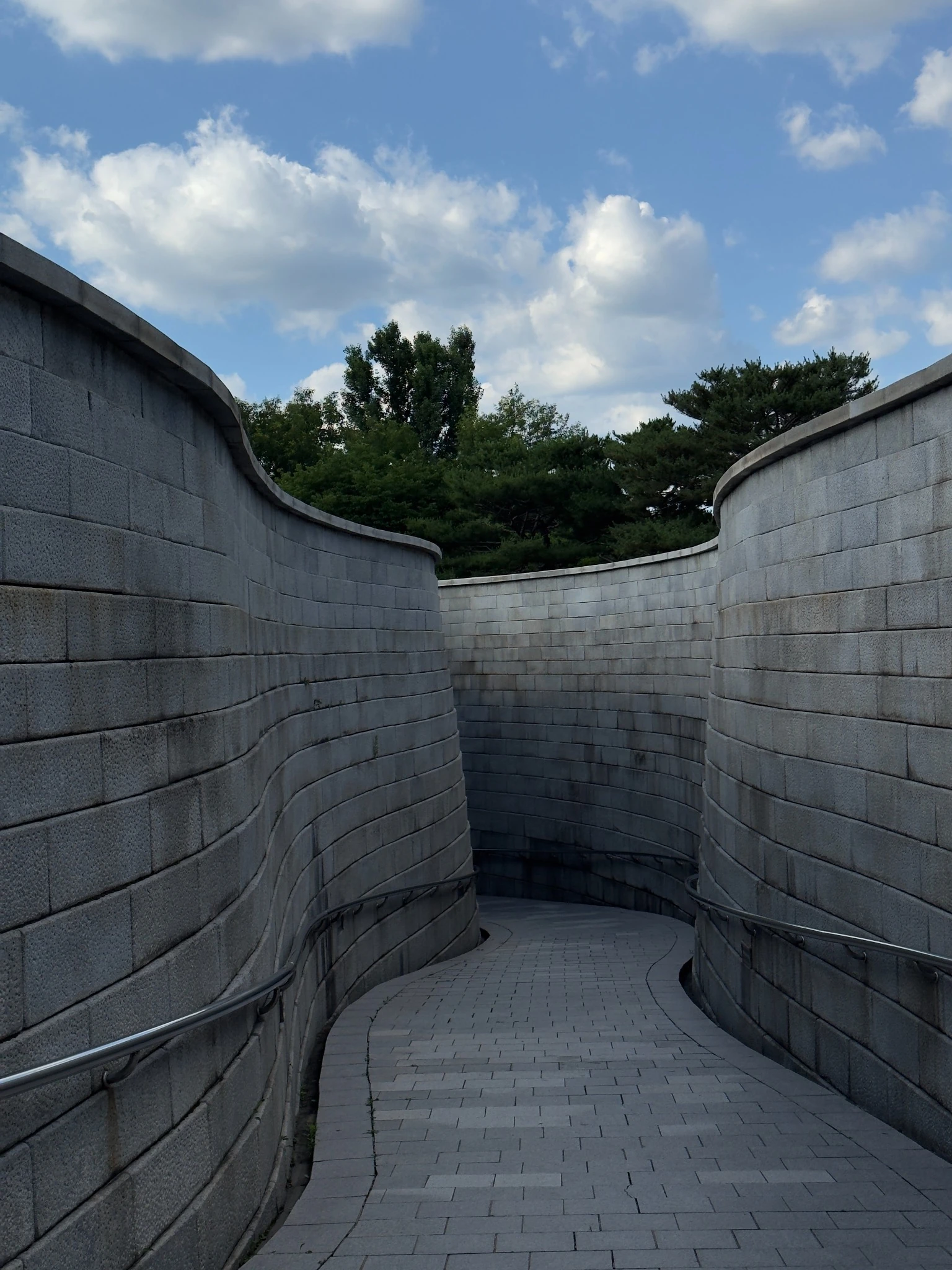 Seoul curved stone passage